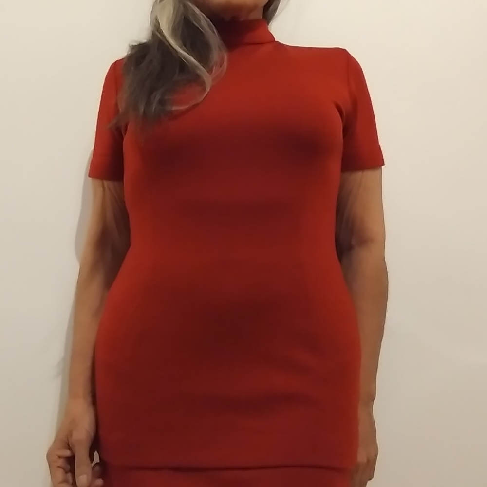 Vintage, red 2-piece set in a size 6 Ji